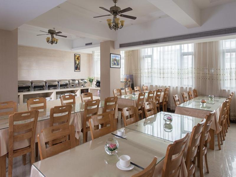 Vienna International Hotel Jieyang Chaoshan Airport Екстер'єр фото