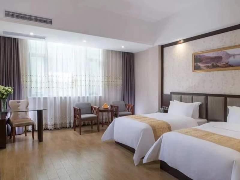 Vienna International Hotel Jieyang Chaoshan Airport Екстер'єр фото