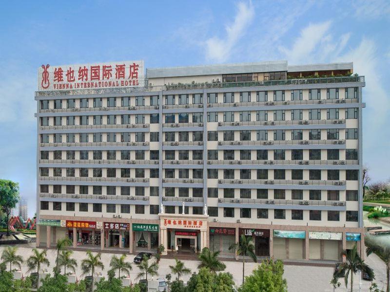 Vienna International Hotel Jieyang Chaoshan Airport Екстер'єр фото